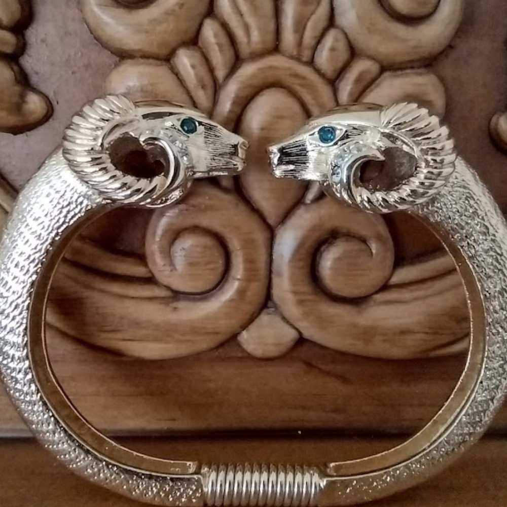 Ram Head Gold Clamper Bracelet Cuff Bangle